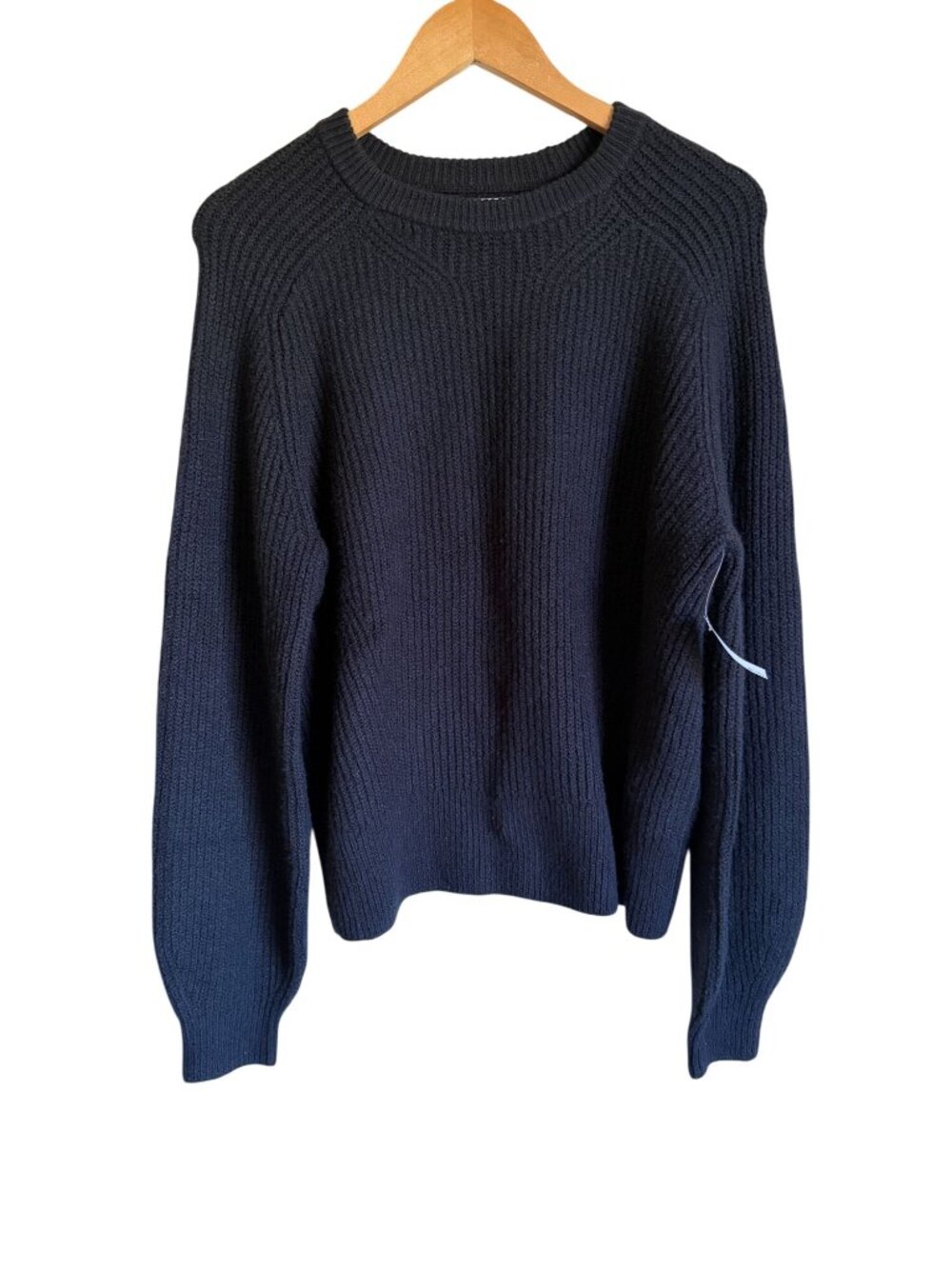 New! Essentials Medium Black Ribbed Sweater